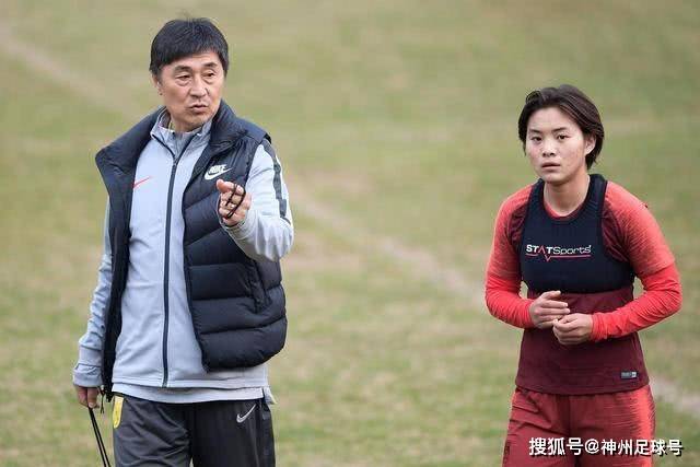 6号秀不打首发，篮网新纪元从替补席开始